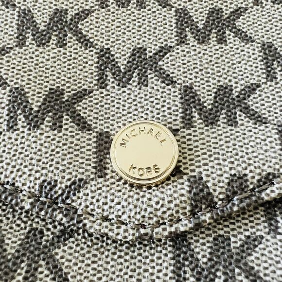 MICHAEL KORS Jet Set Item Natural Luggage Large Pocket Multi Function Tote Bag - Picture 3 of 9